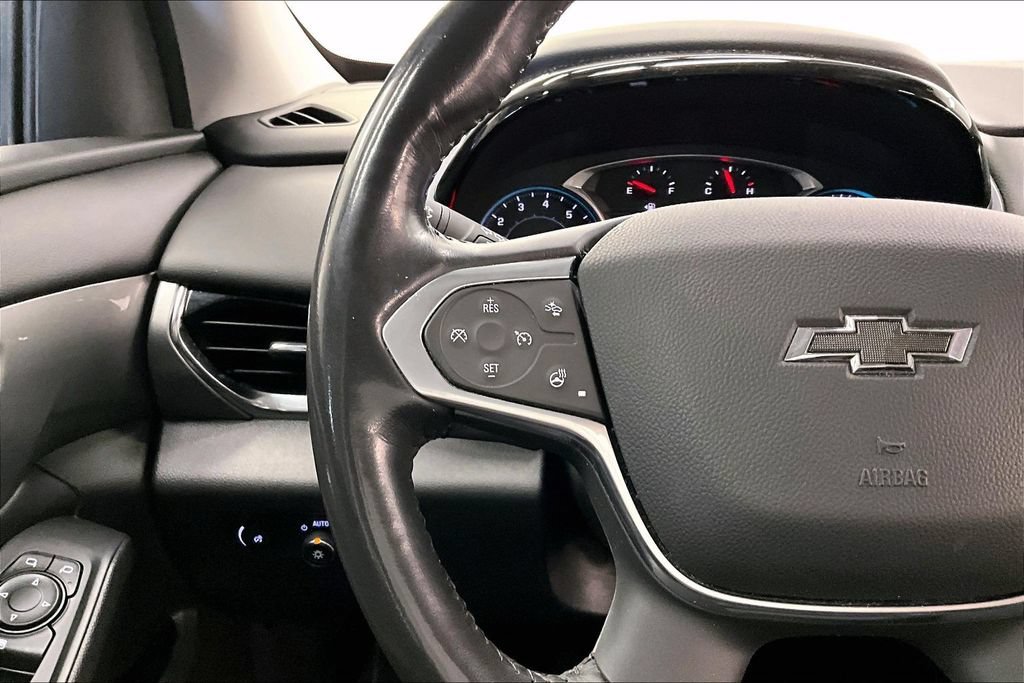Used 2021 Chevrolet Traverse RS FWD image 17