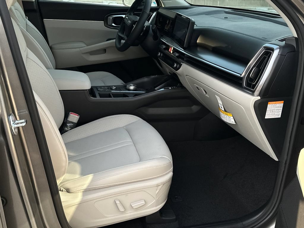 New 2026 Kia Sorento EX AWD/4WD image 12