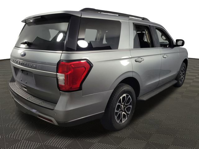 Used 2024 Ford Expedition XLT image 9