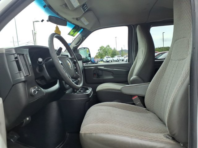 Used 2015 Chevrolet Express 3500 LT w/ LT Preferred Equipment Group RWD image 11