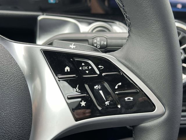 New 2026 Mercedes-Benz GLB 250 4MATIC image 21