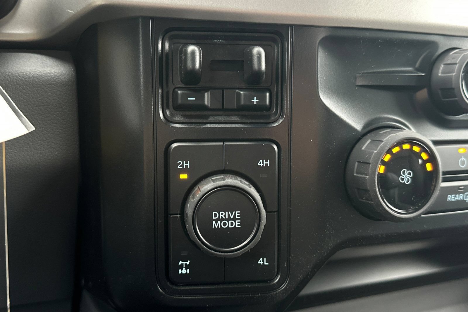 New 2026 Ford F250 XLT AWD/4WD image 25