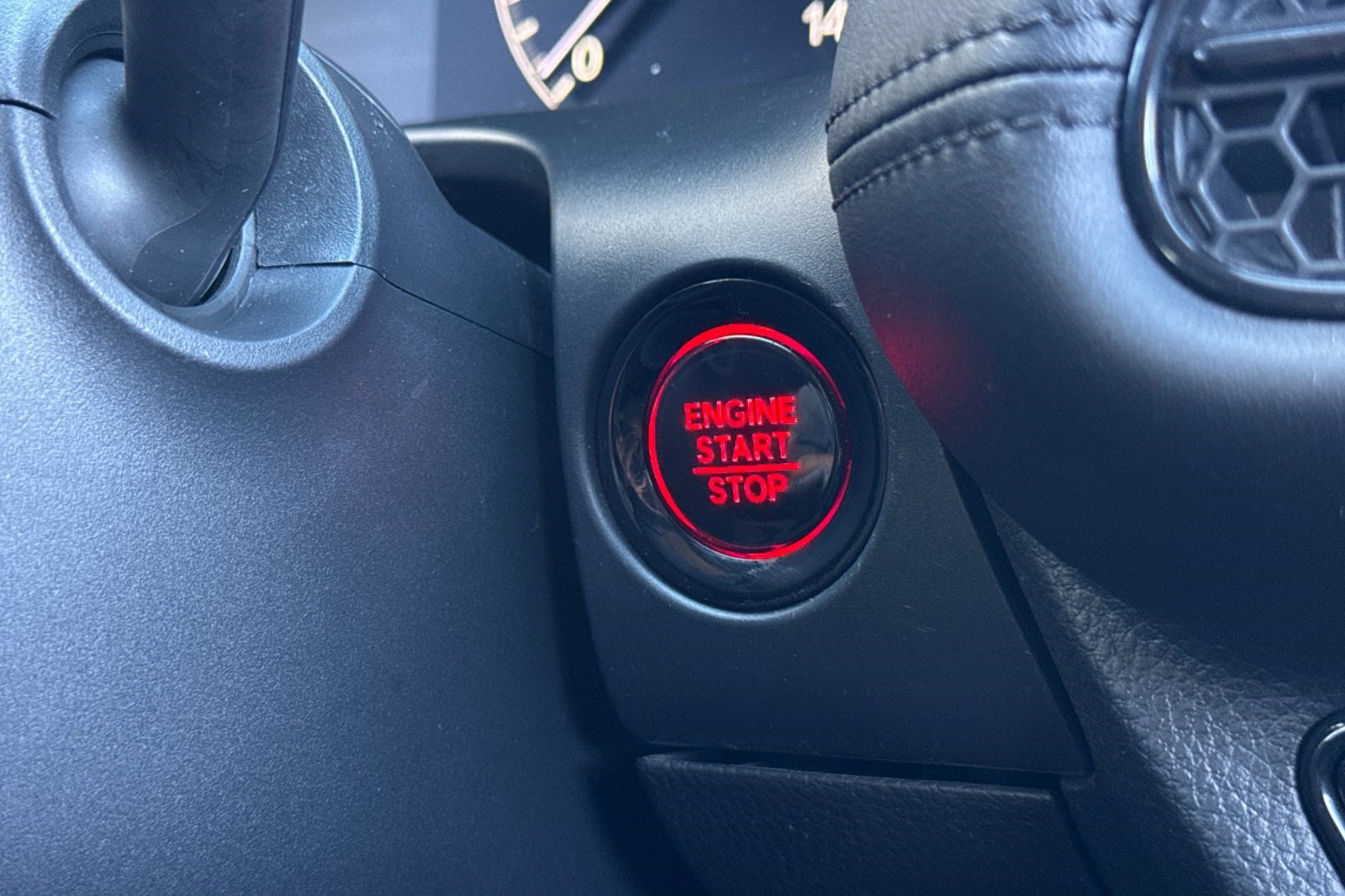 Certified 2025 Honda HR-V LX image 16