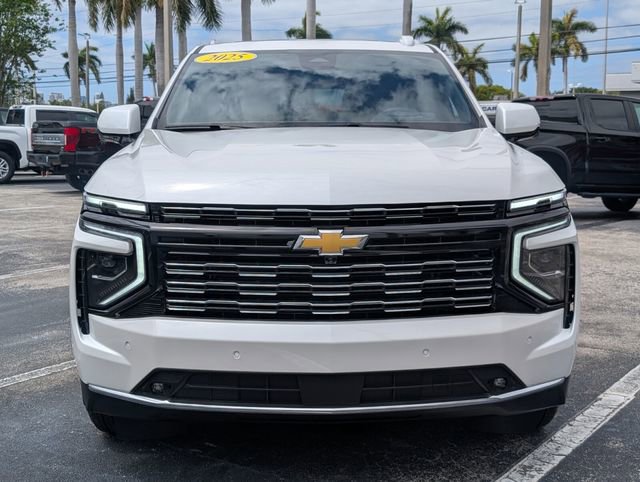 Used 2025 Chevrolet Tahoe High Country image 2
