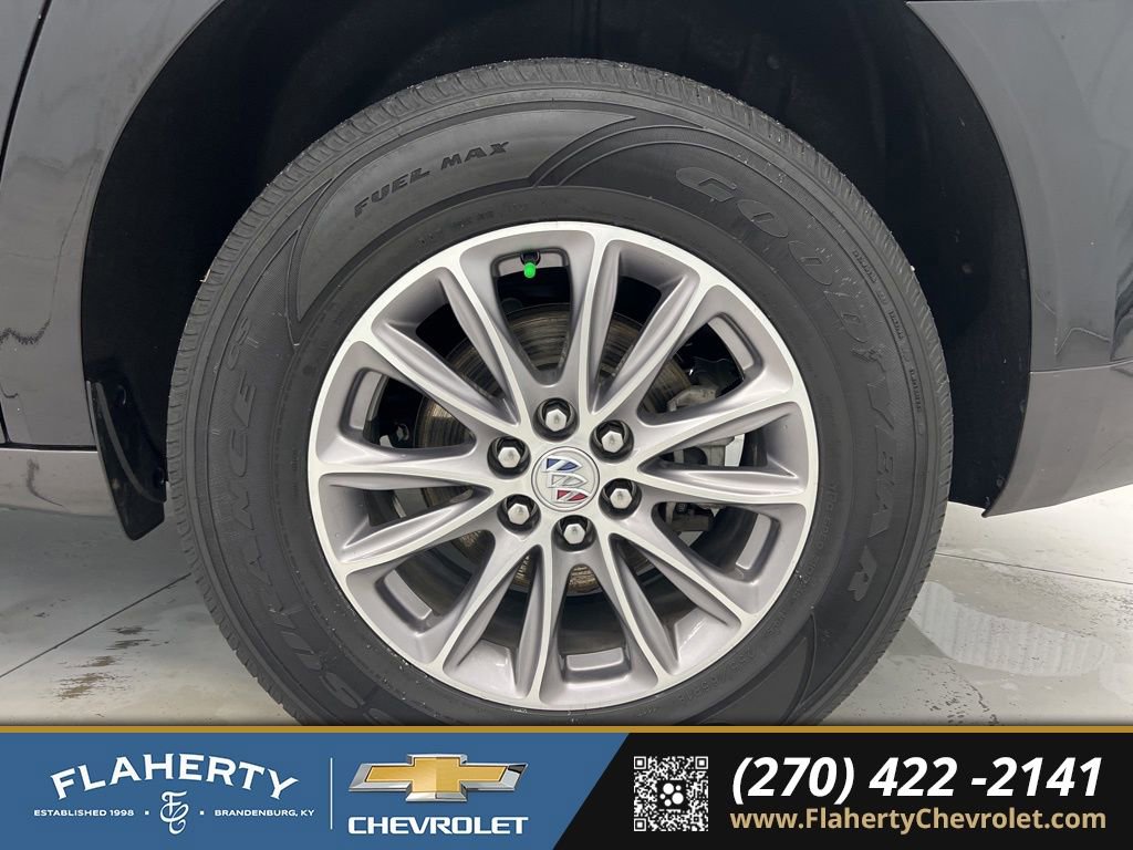 Used 2024 Buick Enclave Premium image 19