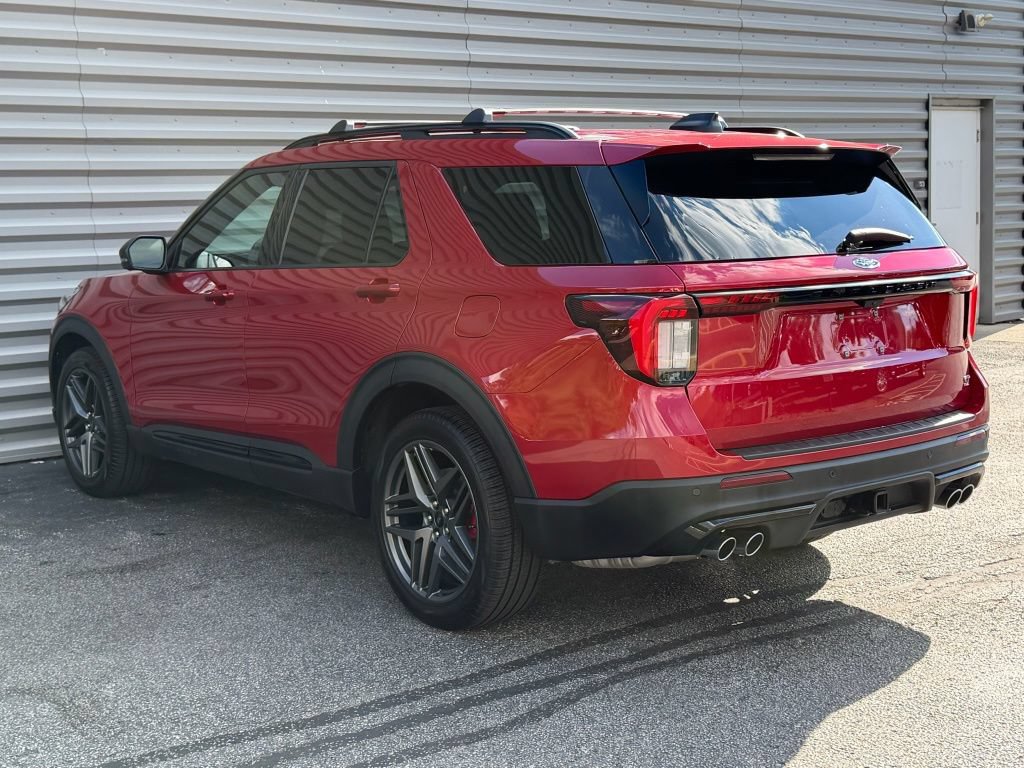 New 2026 Ford Explorer ST w/ Sun And Sound Package AWD/4WD image 31