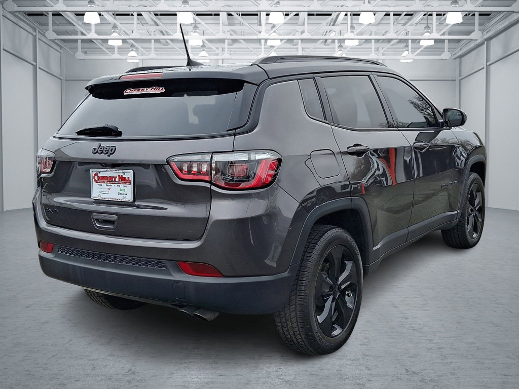 Used 2021 Jeep Compass Latitude image 5