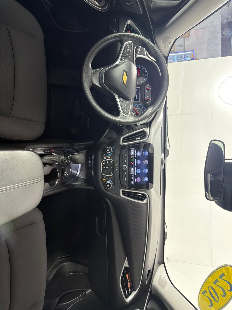 Used 2023 Chevrolet Malibu LT FWD image 24