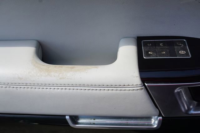 Used 2015 Land Rover Range Rover HSE image 24