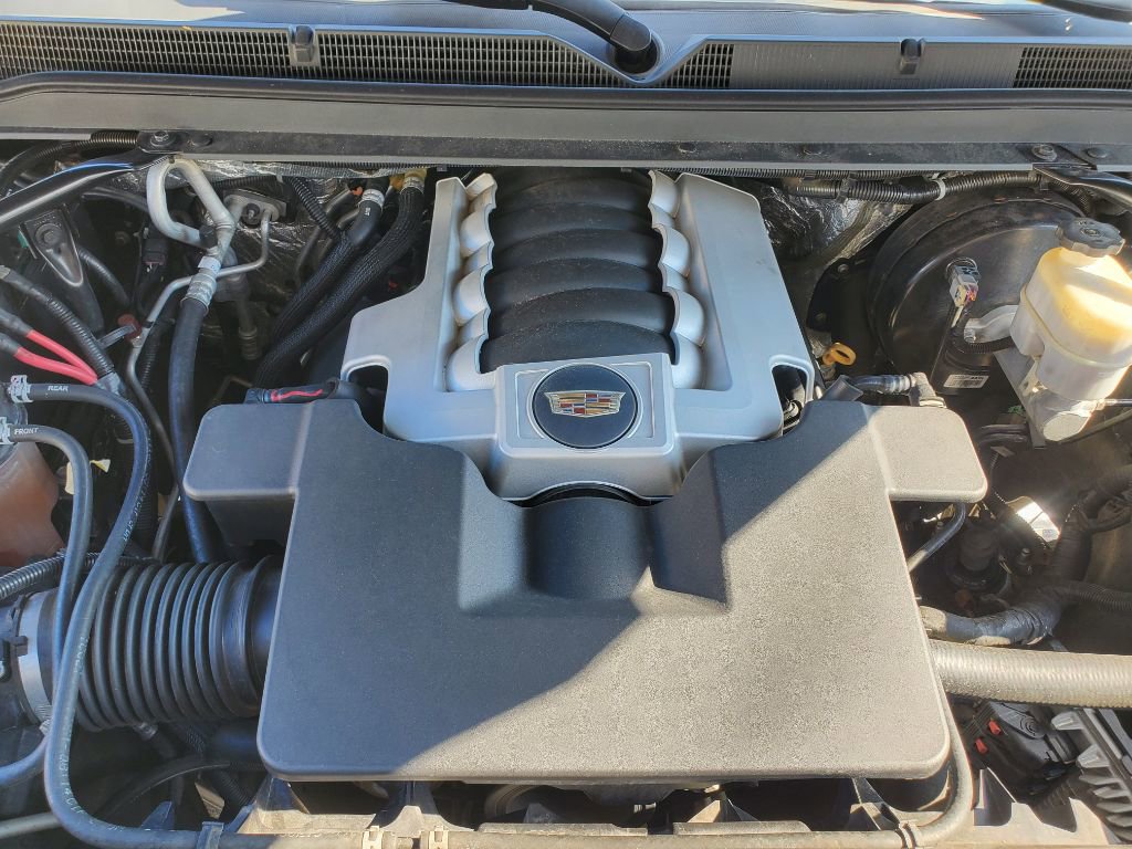 Used 2016 Cadillac Escalade Premium image 39