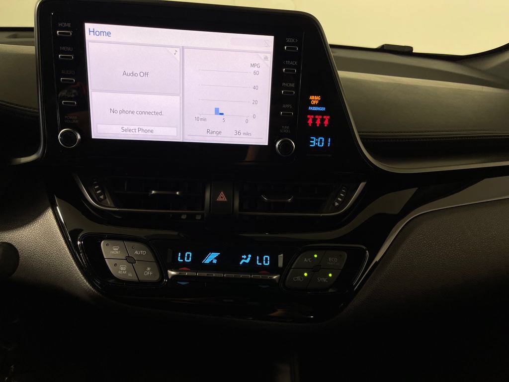 Used 2019 Toyota C-HR LE FWD image 22
