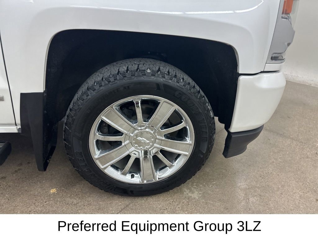 Used 2018 Chevrolet Silverado 1500 High Country AWD/4WD image 15