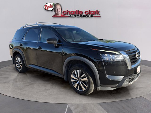 Certified 2022 Nissan Pathfinder SL FWD image 7