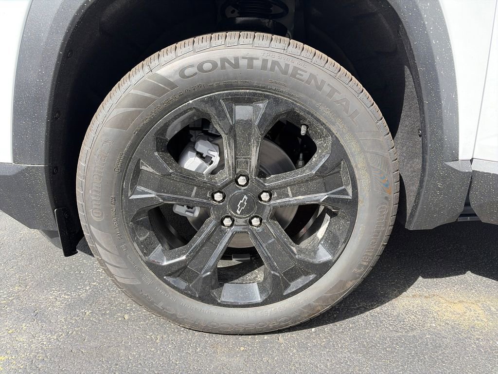 New 2026 Chevrolet Equinox LT w/ Midnight Edition image 24