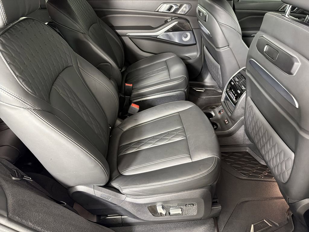 Used 2024 BMW X7 M60i w/ Executive Package image 14