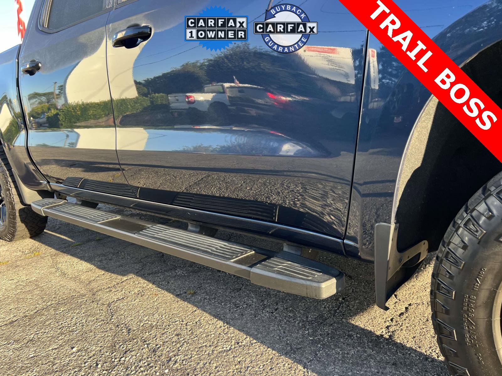 Used 2021 Chevrolet Silverado 1500 LT Trail Boss w/ Bed Protection Package image 11