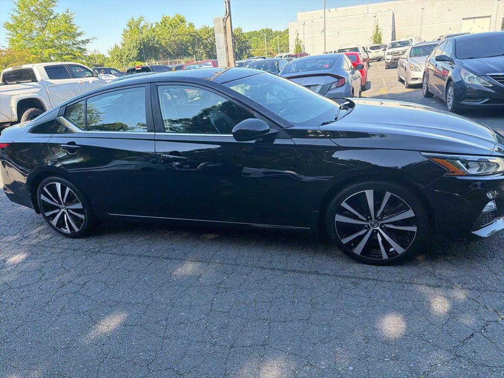 Used 2020 Nissan Altima 2.5 SR FWD image 4