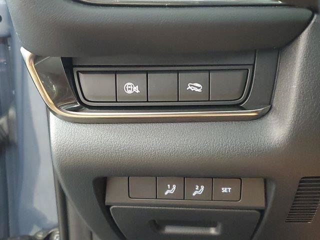 Certified 2025 MAZDA CX-30 AWD 2.5 S w/ Preferred Package image 33