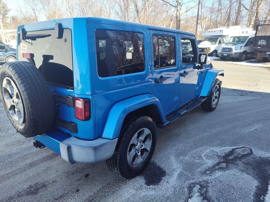 Used 2016 Jeep Wrangler Unlimited Sahara w/ Max Tow Package AWD/4WD image 6