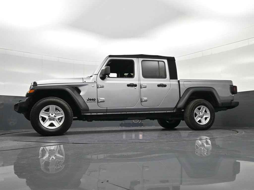 Used 2020 Jeep Gladiator Sport w/ Quick Order Package 24S AWD/4WD image 30