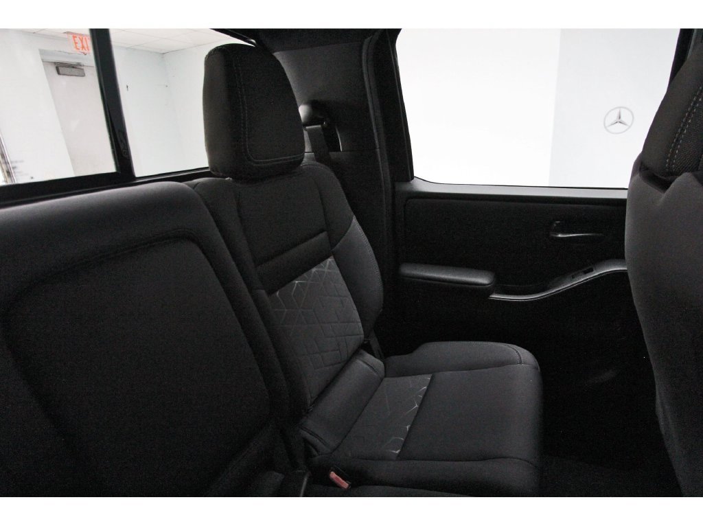 New 2027 Nissan Frontier SV w/ SV Convenience Package RWD image 10