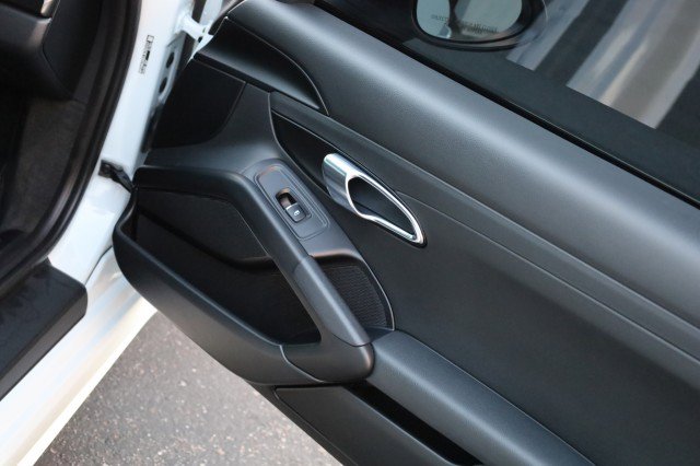 Used 2018 Porsche 718 Cayman image 36