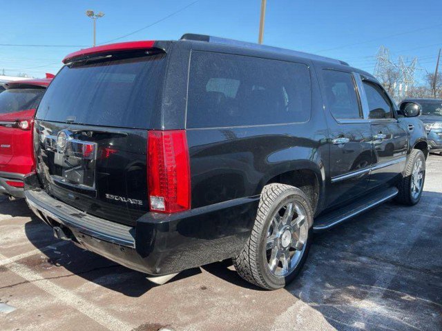 Used 2009 Cadillac Escalade ESV AWD image 10