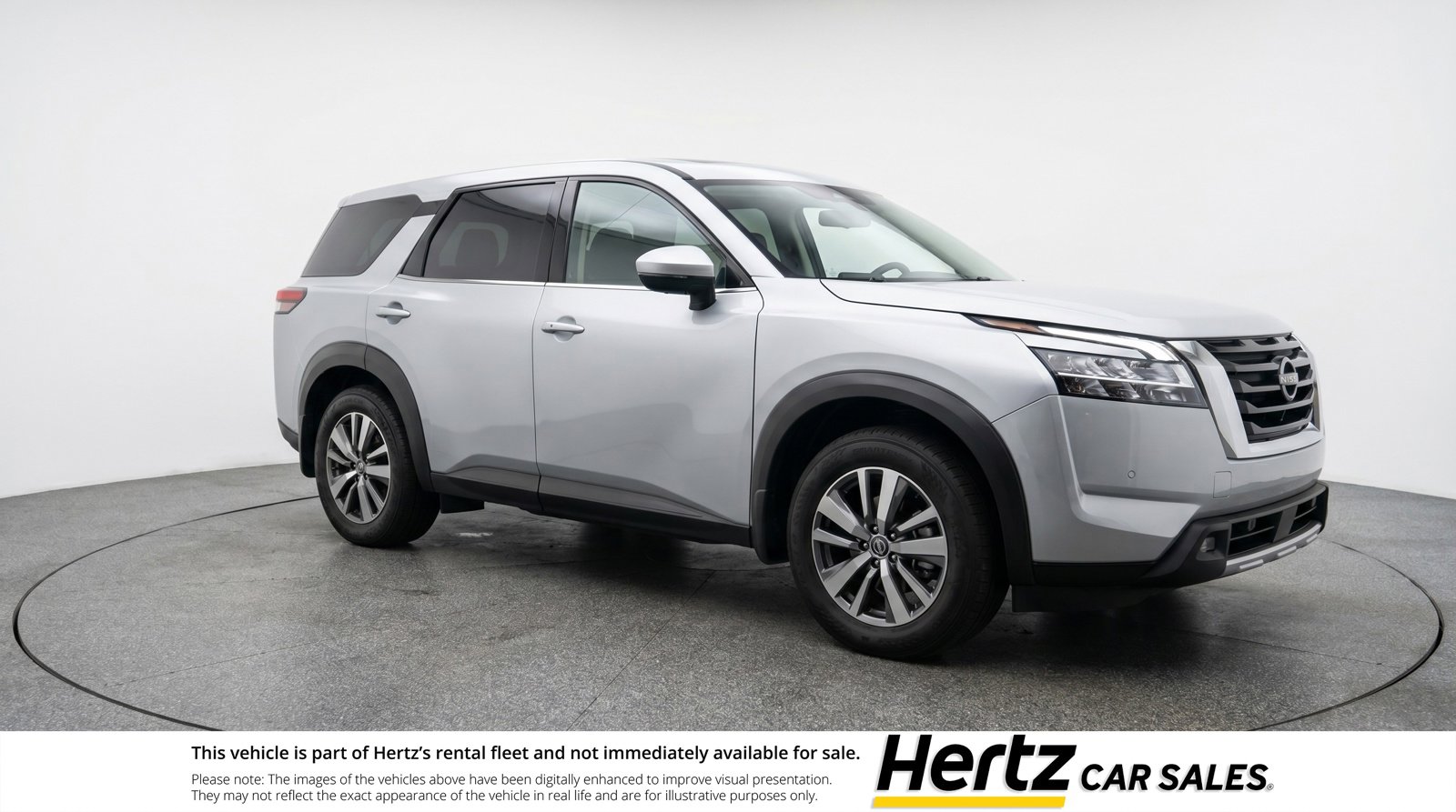 Used 2025 Nissan Pathfinder SV FWD image 1
