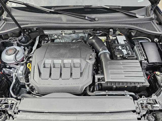 Certified 2025 Audi Q3 2.0T Premium w/ Convenience Package AWD/4WD image 8