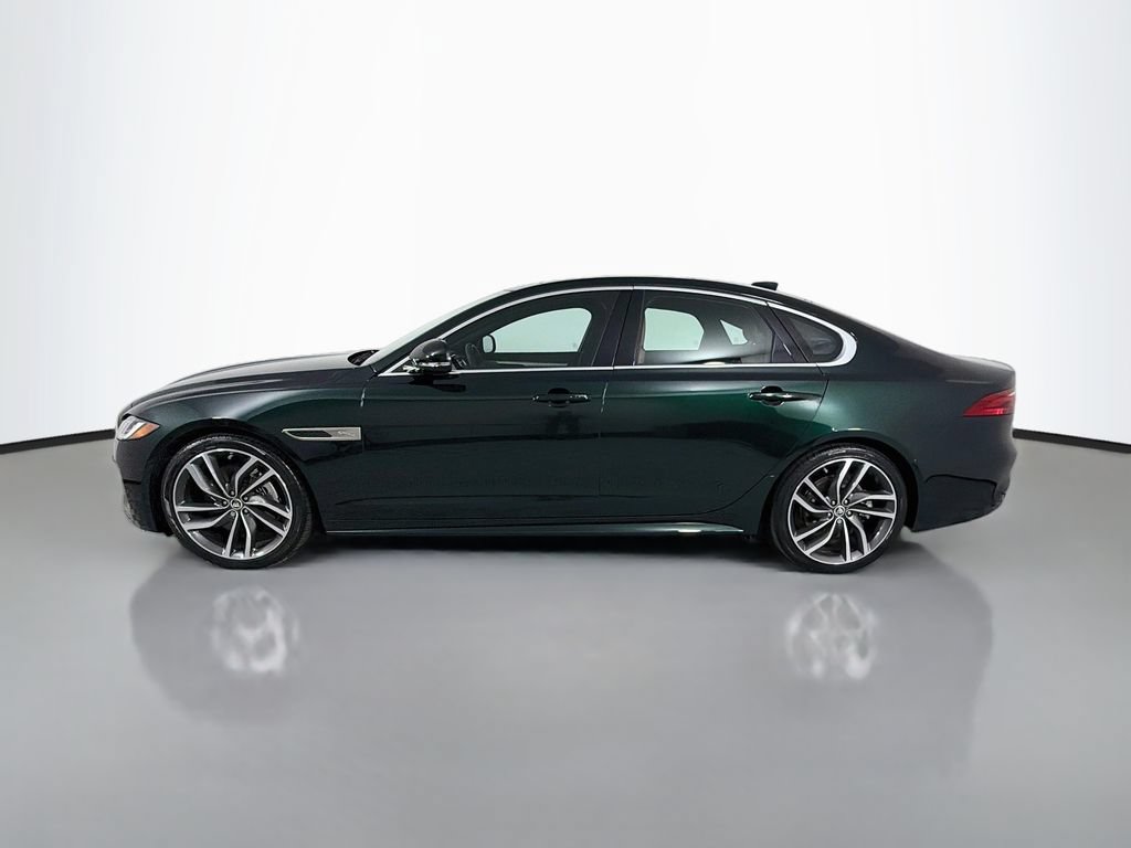 Used 2024 Jaguar XF R-Dynamic SE AWD/4WD image 8