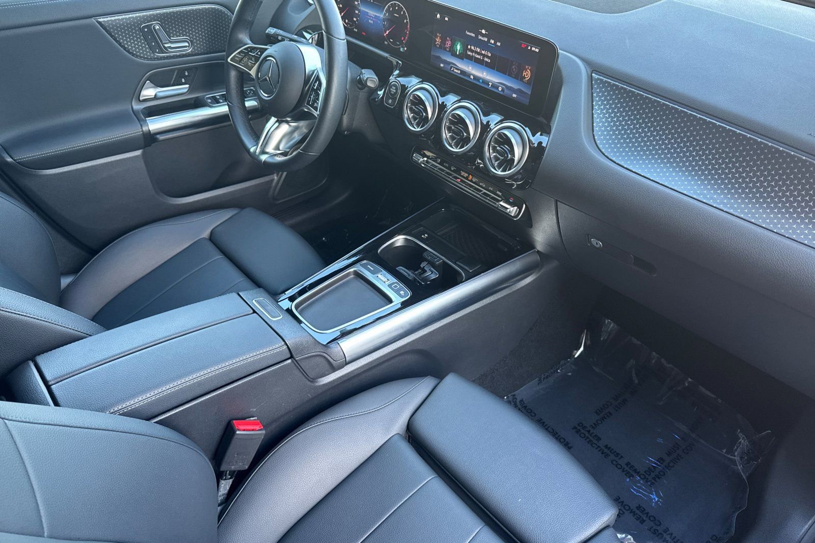 Certified 2025 Mercedes-Benz GLA 250 image 18