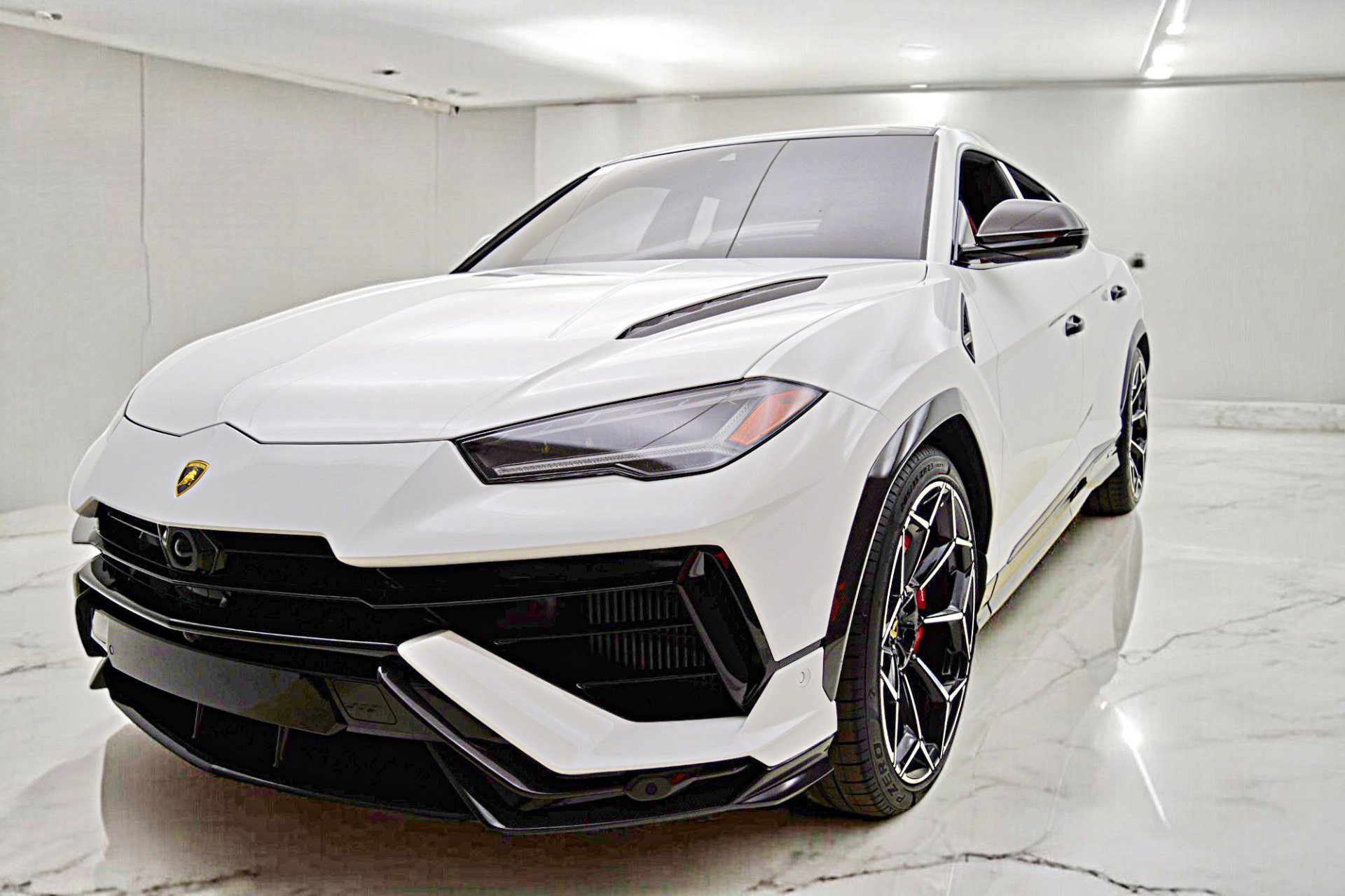 Used 2024 Lamborghini Urus Performante image 10