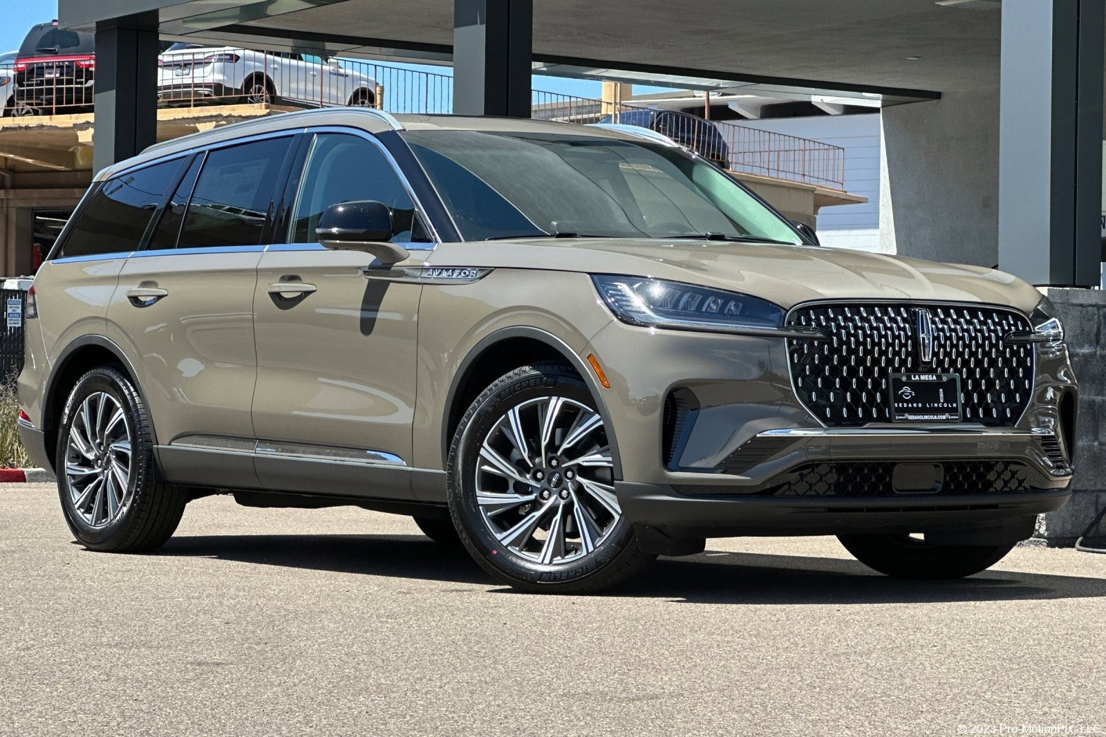 New 2025 Lincoln Aviator 2WD w/ Equipment Group 101A