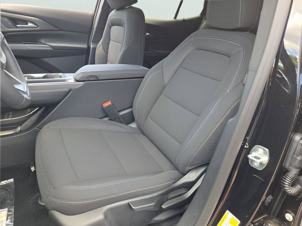 New 2026 Chevrolet Equinox EV LT FWD image 26