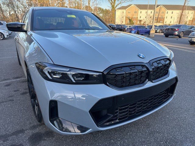 Certified 2025 BMW M340i M340i w/ Premium Package image 3