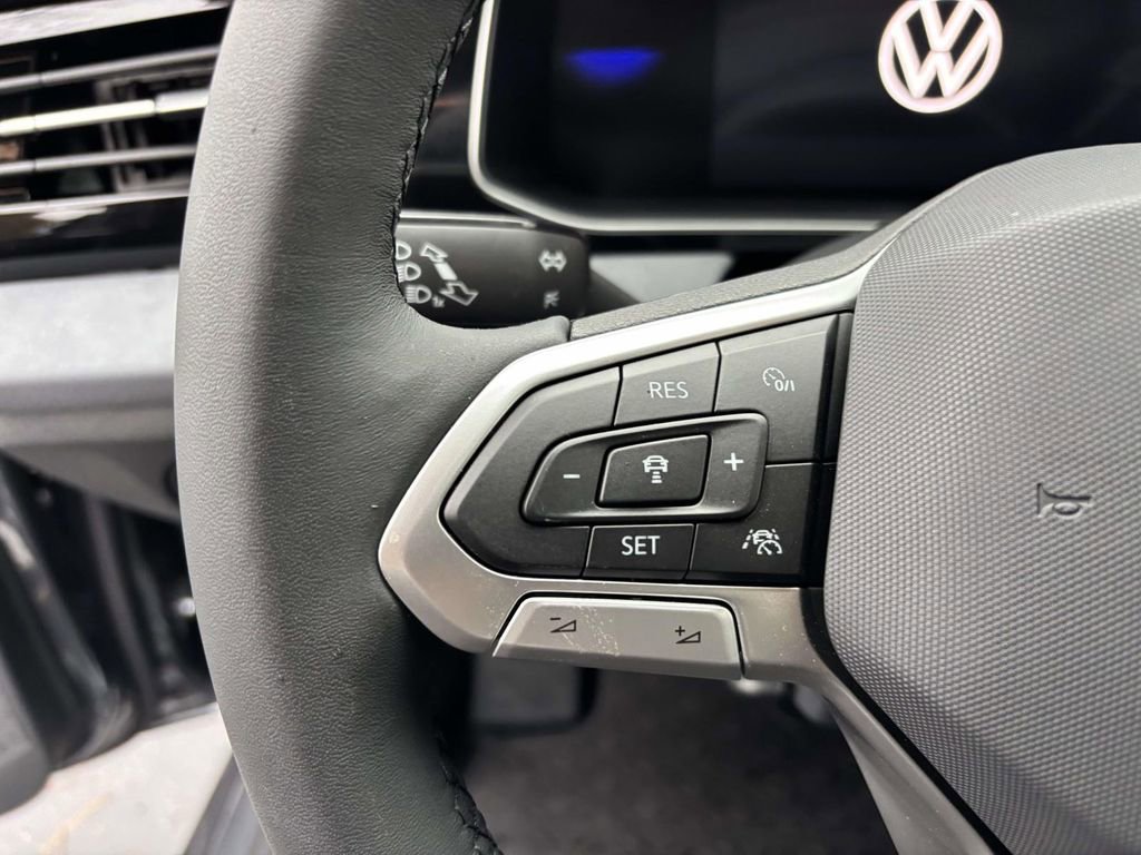 New 2026 Volkswagen Jetta SE image 17