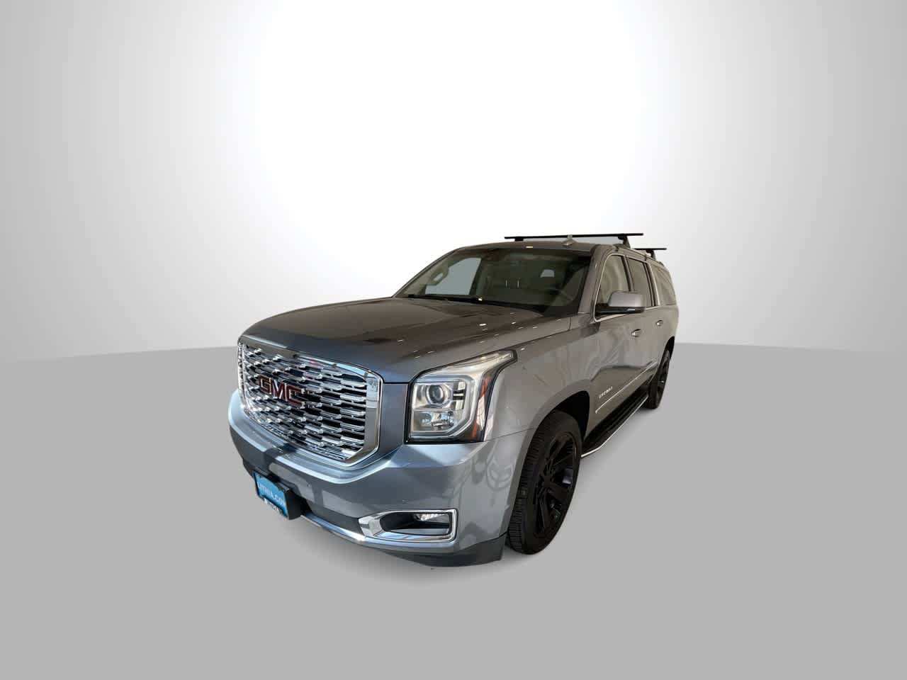 Used 2018 GMC Yukon XL Denali w/ Open Road Package AWD/4WD image 4
