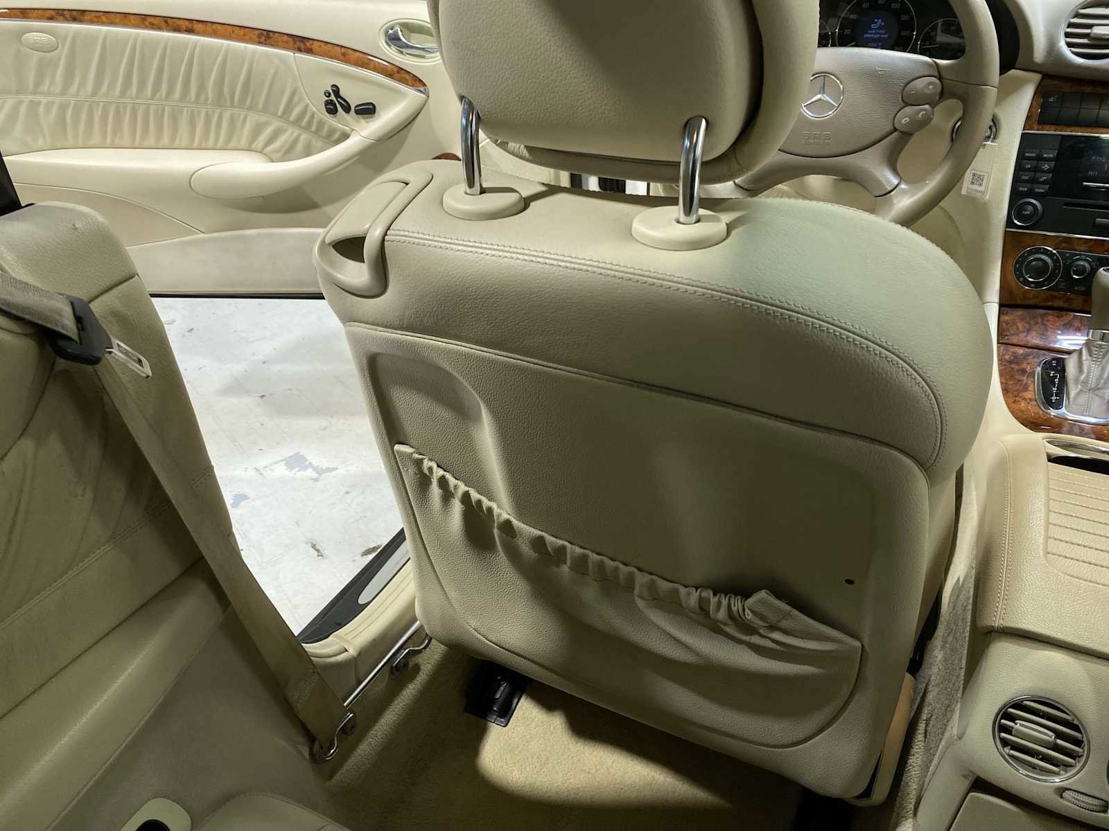 Used 2006 Mercedes-Benz CLK 350 Coupe image 12