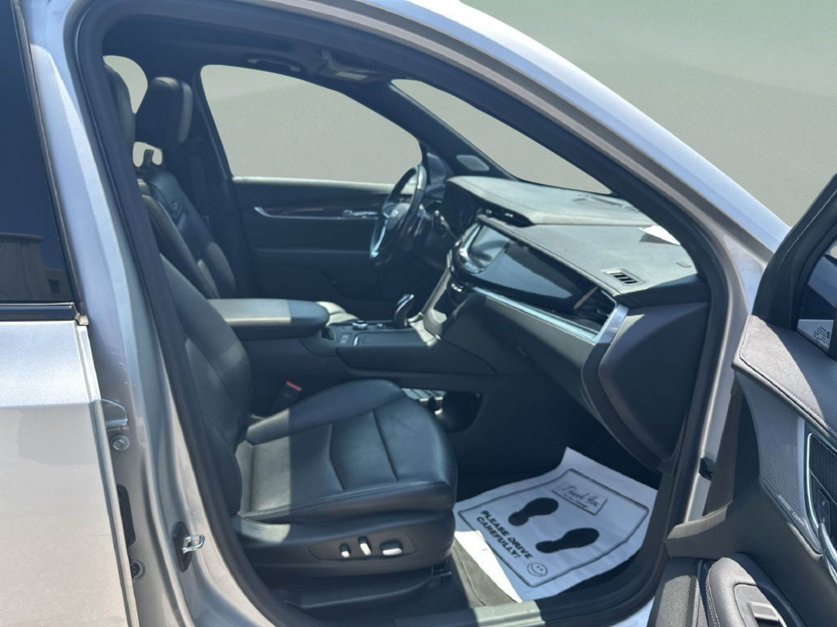 Used 2020 Cadillac XT6 Sport AWD/4WD image 28