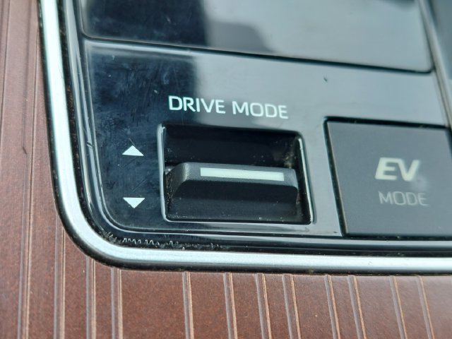Certified 2023 Toyota Sienna LE FWD image 24