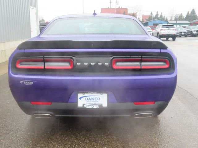 Used 2019 Dodge Challenger SXT w/ Driver Convenience Group image 11