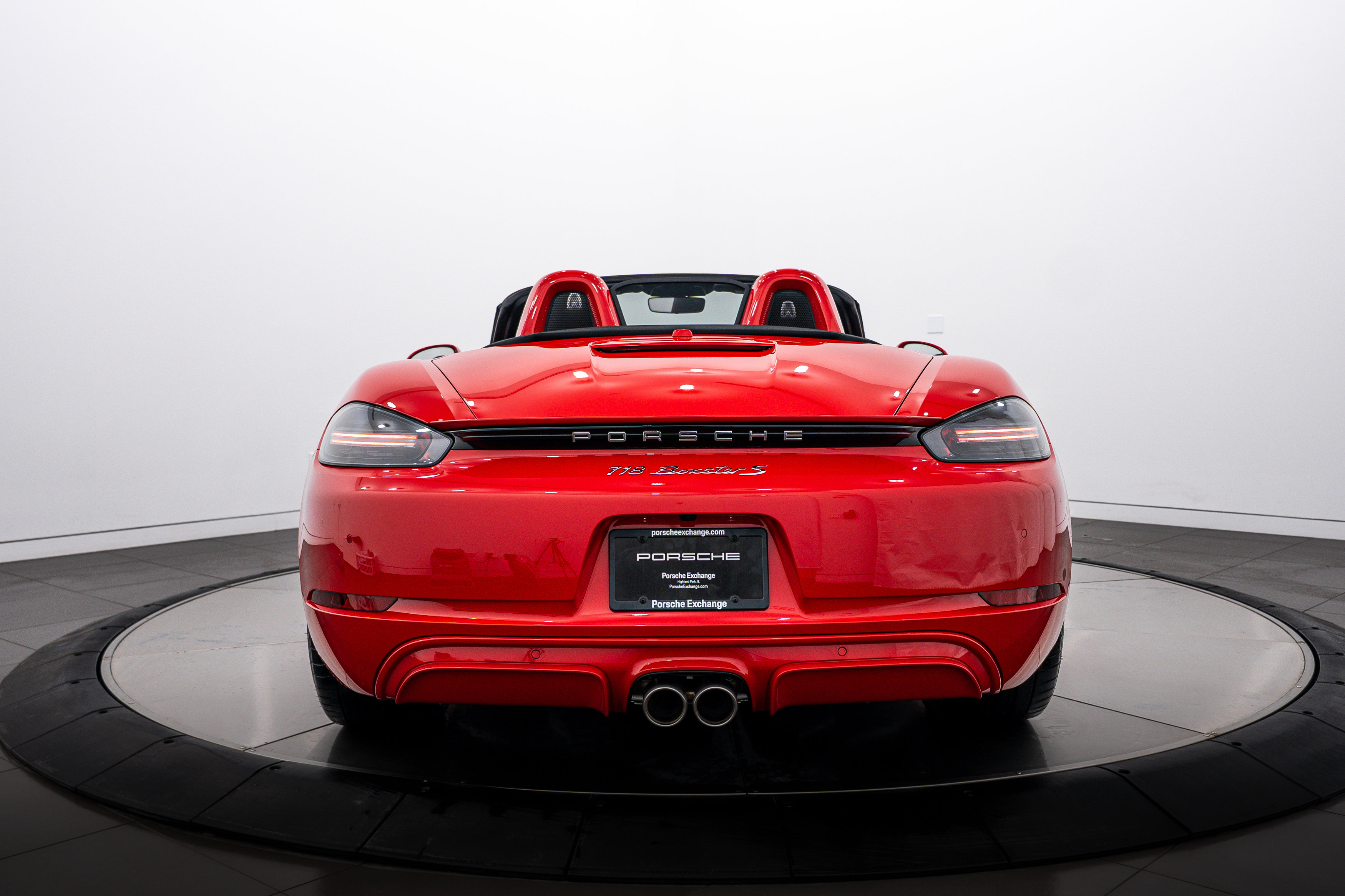 New 2025 Porsche 718 Boxster S image 6