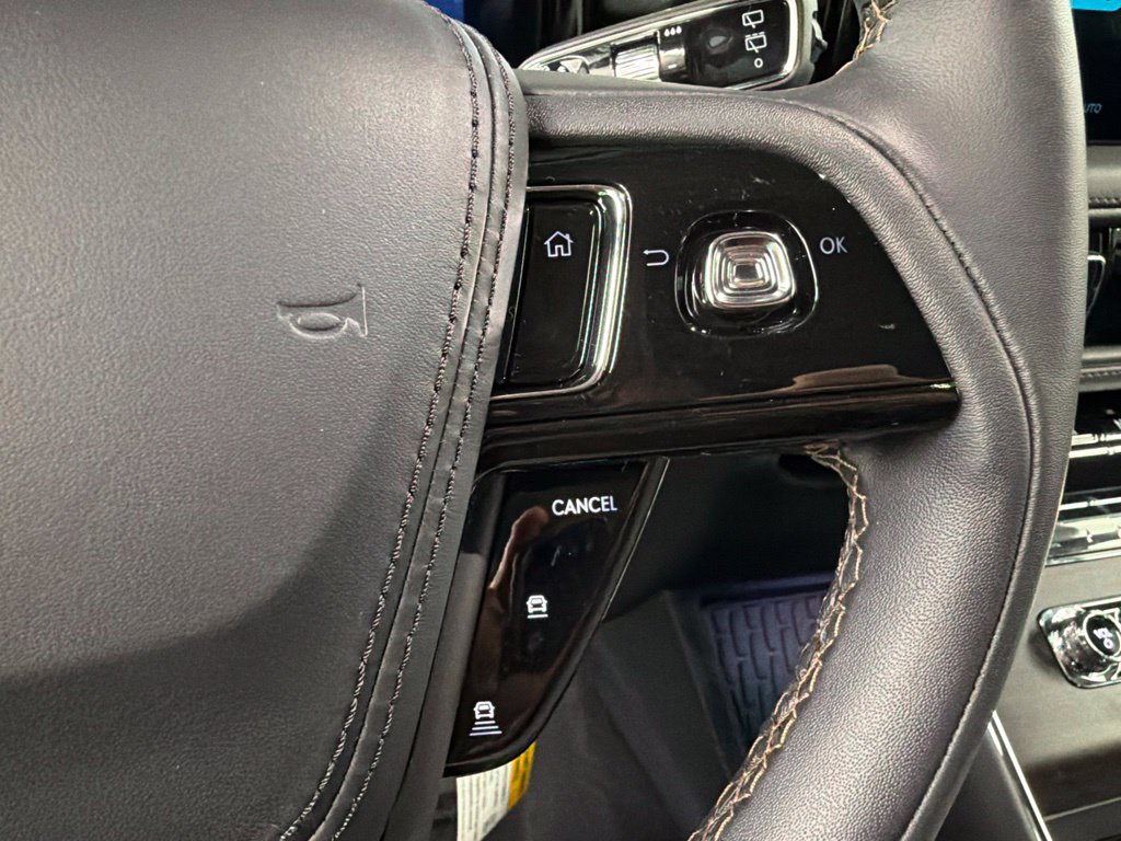New 2027 Lincoln Aviator Reserve AWD/4WD image 18