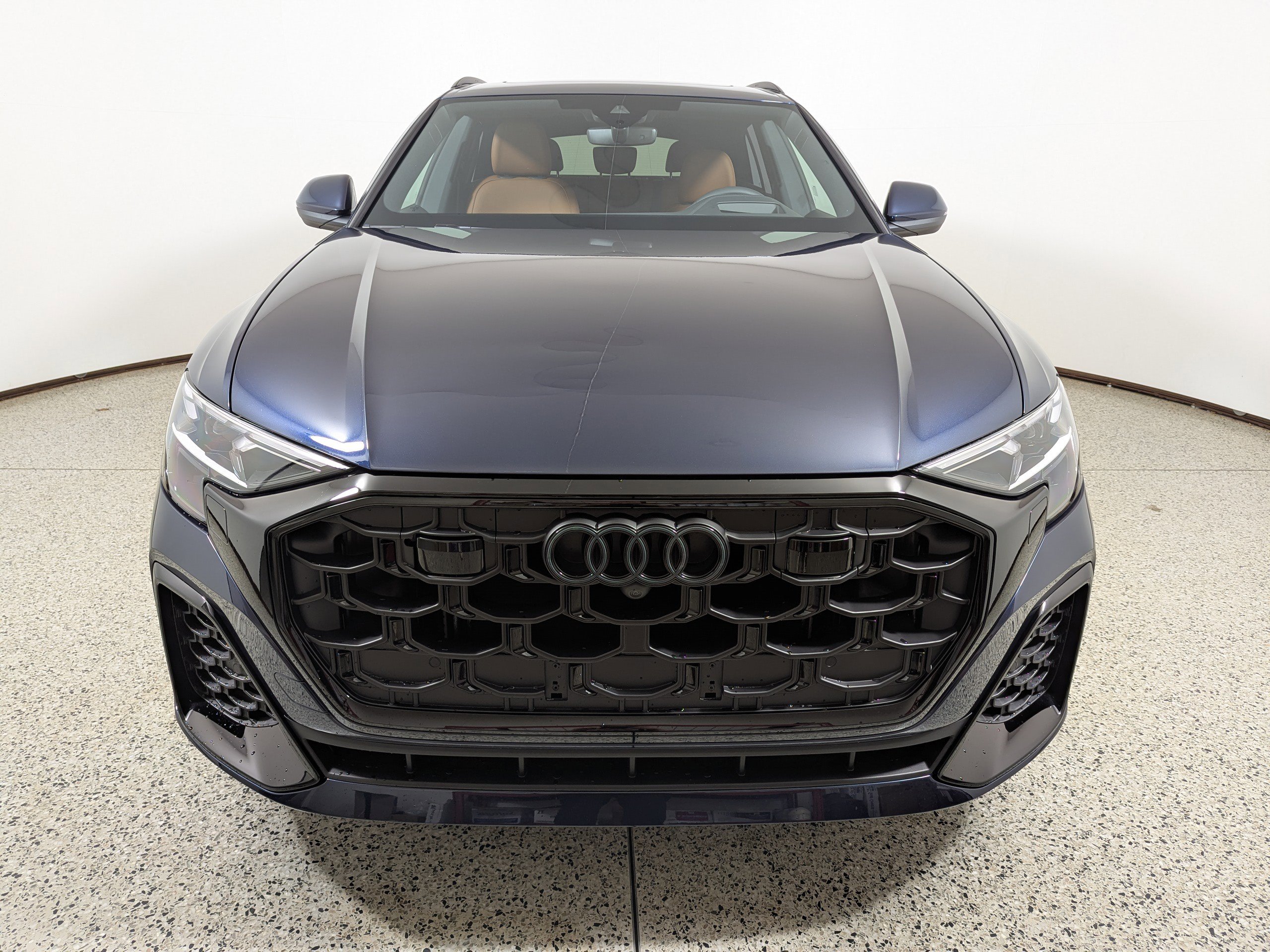 New 2026 Audi Q8 Prestige image 2