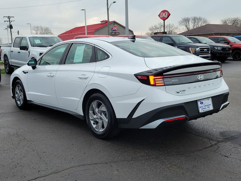 Used 2025 Hyundai Sonata SE image 6