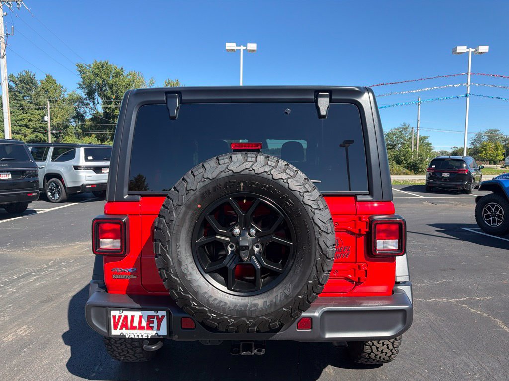 Used 2025 Jeep Wrangler Unlimited Sport S 4xe AWD/4WD image 7