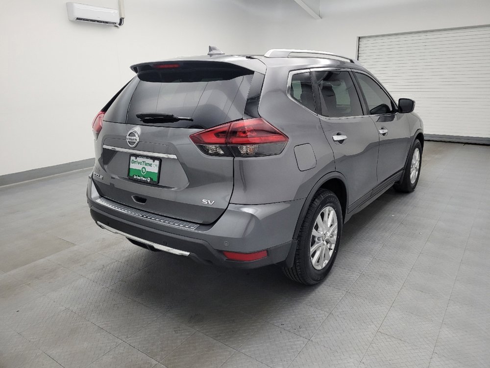 Used 2019 Nissan Rogue SV image 9