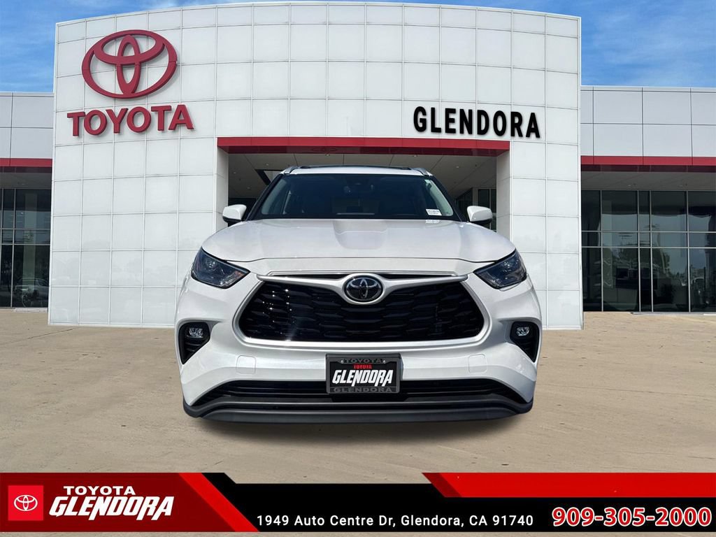 New 2026 Toyota Highlander XLE AWD/4WD image 3