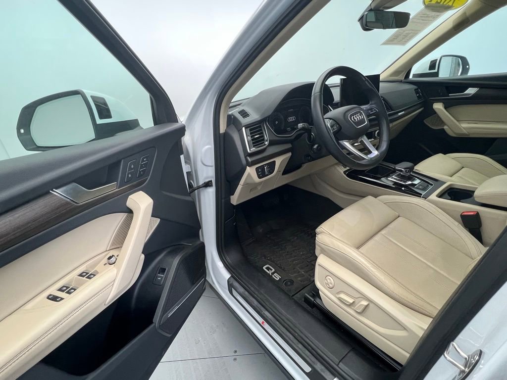 Used 2024 Audi Q5 2.0T Premium Plus w/ Premium Plus Package image 22