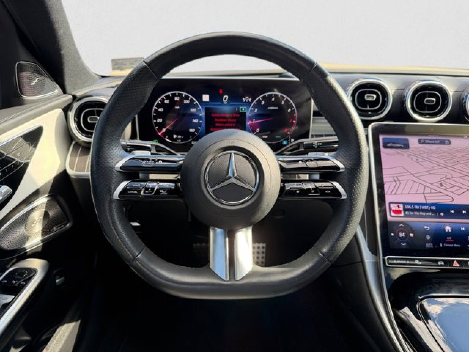 Used 2024 Mercedes-Benz C 300 4MATIC Sedan image 15